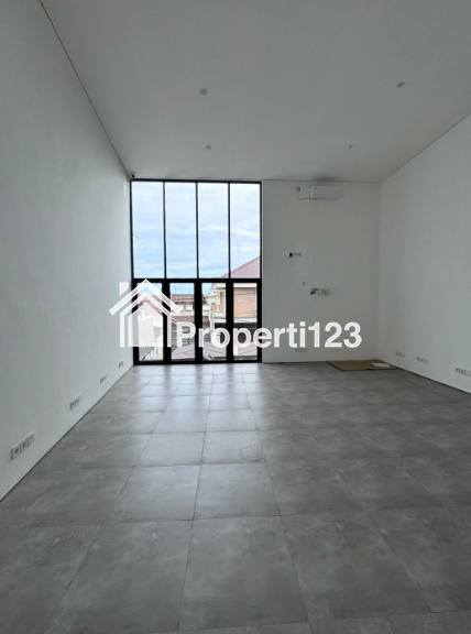 Dijual Rumah Cipinang Jaya bisa menjadi Rumah Usaha - 11