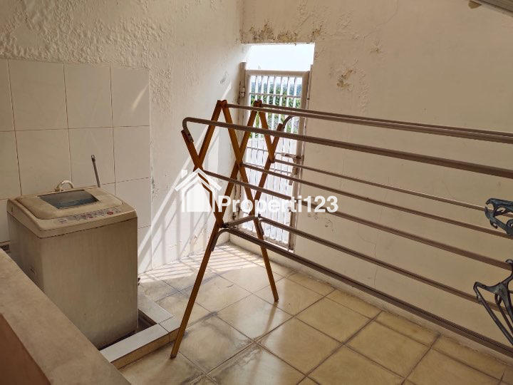 Rumah Hoek Murah Legenda Wisata Cibubur Cileungsi - 9