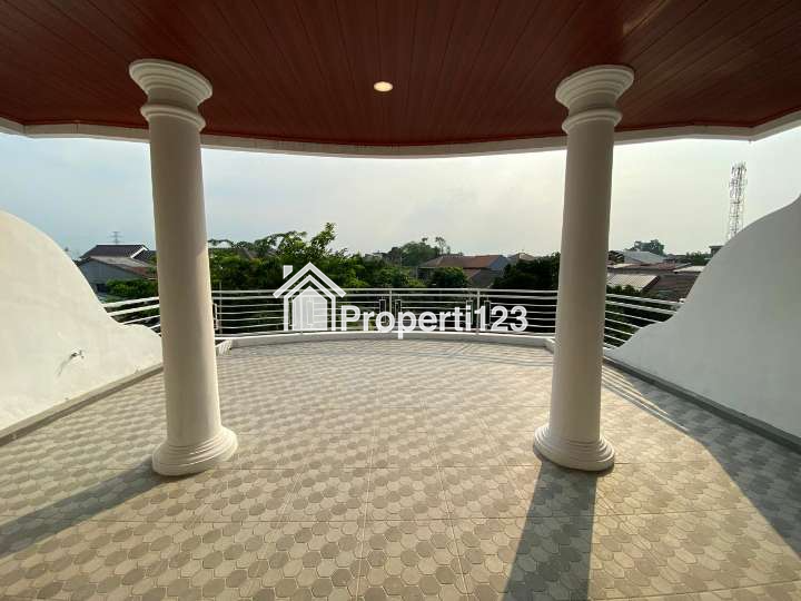 Rumah 3 Lantai Strategis Bebas Banjir Bojong Rawalumbu Kota Bekasi - 10