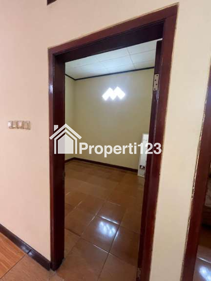 Rumah bagus dan lingkungan nyaman di Cilangkap Jakarta Timur - 6