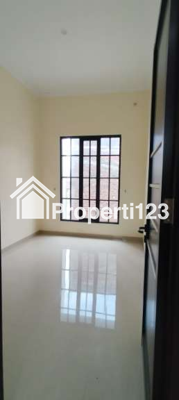 ‼️JUAL CEPAT FREE All Biaya²‼️ Rumah second like New Lokasi Kalilom Kedinding Kenjeran SUrabaya Utara - 6