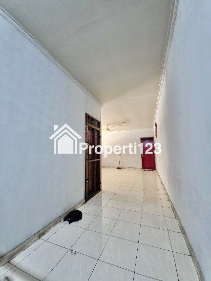 Ruko Showroom Pinggir Jalan di Sultan Agung Bekasi - 3