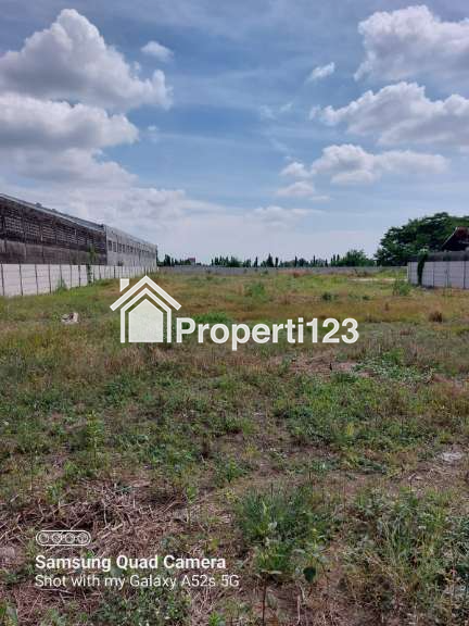 Disewakan Gudang + Tanah di Gresik - 3