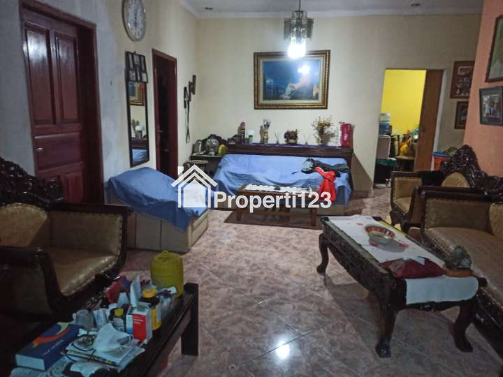 Rumah second hook di Pondok Pekayon Indah Bekasi Selatan - 6