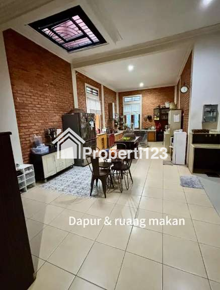 DIJUAL CEPAT RUMAH LUAS ASRI DAN NYAMAN BONUS RUMAH KOST - 8