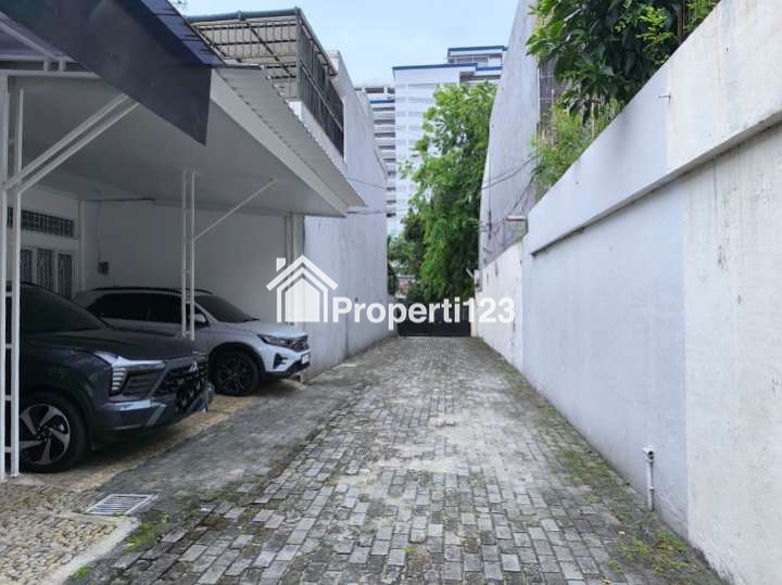 Rumah Semi Furnish Jalan Cempaka Putih Tengah Jakarta Pusat - 12
