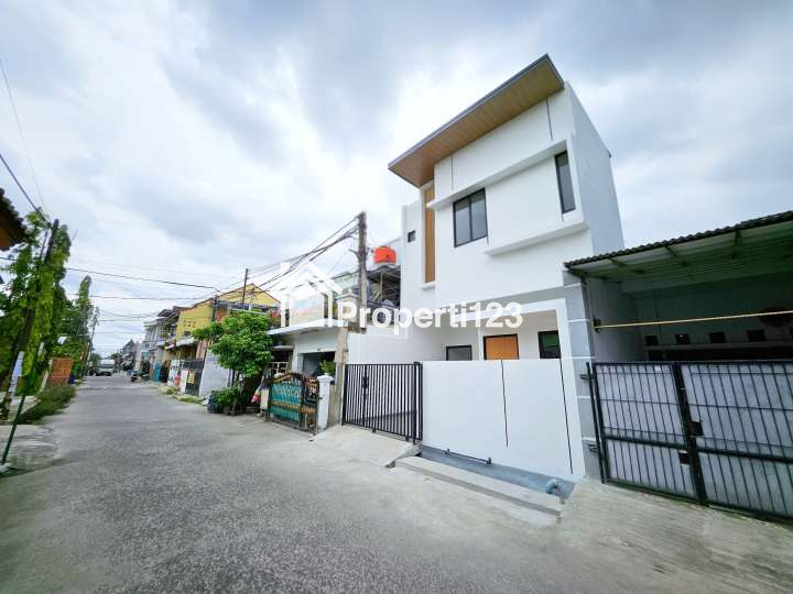 Rumah Baru 2 Lantai Modern Minimalis Pondok Ungu Permai Bekasi - 17