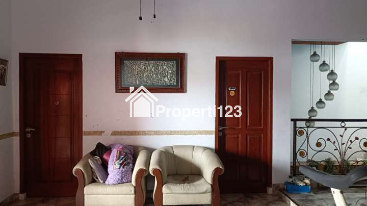 Rumah second 2 lantai terawat di Kebalen Babelan Bekasi - 3