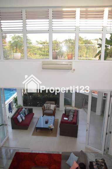 Rumah second terawat di Kemang Timur Jak Sel - 8