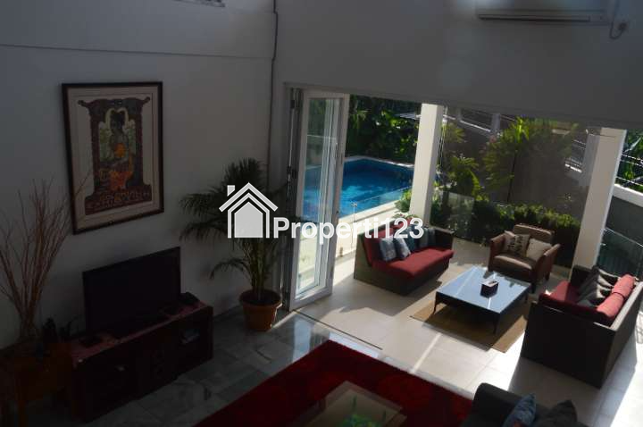 Rumah second terawat di Kemang Timur Jak Sel - 3