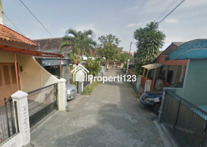 Tanah Sebrang Ambarukma Plaza Amplas Gowok dalam ringroad dalam perumahan Ambarukmo dekat UIN Lippo Mall - 4