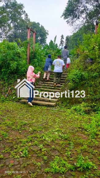 Tanah dan Bangunan di Jalan Raya Cilembu, Sumedang - 7