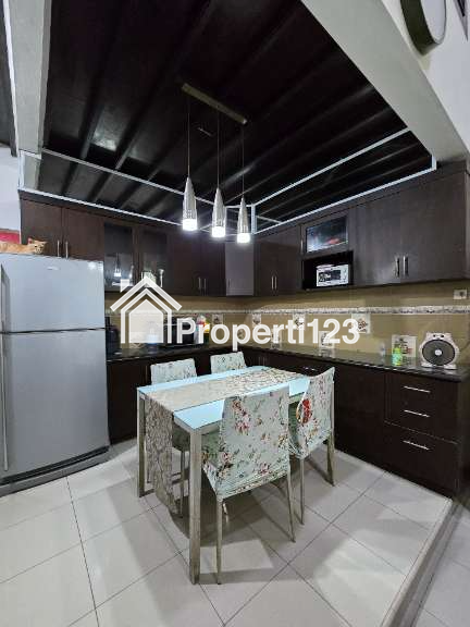 Rumah second dalam komplek di Pondok Kelapa Jaktim - 9