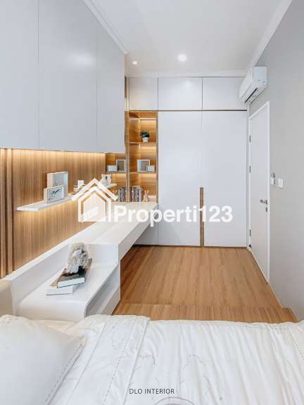 Siap Huni! Rumah Mewah 3 Lantai di Scarlet Lavon 2 Tangerang - 3