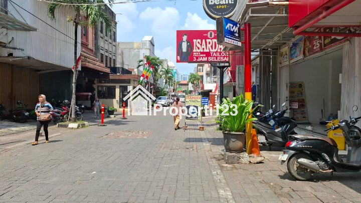 Ruko Strategis di Pasar Baru Jakarta Pusat - 2