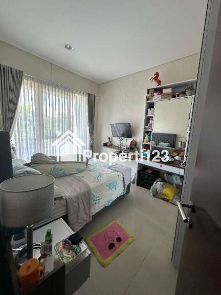 Rumah cluster siap huni furnished di JGC Cakung Jaktim - 8