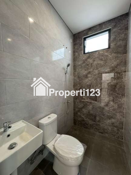 Rumah baru mewah modern dalam komplek di Rawamangun Jaktim - 9