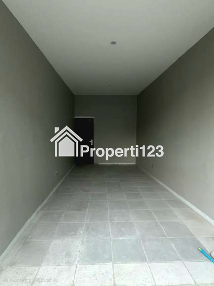 Rumah baru non komplek siap huni di Utan Kayu Matraman Jaktim - 11