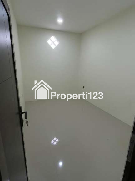 Rumah baru non komplek siap huni di Utan Kayu Matraman Jaktim - 7