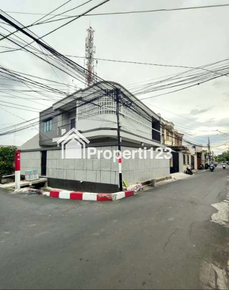 Rumah baru non komplek siap huni di Utan Kayu Matraman Jaktim - 3