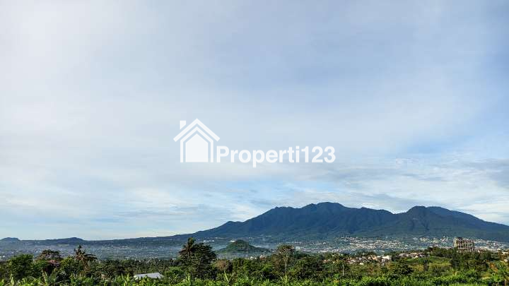 Rumah Vila 2 lantai dekat Kota Batu di Karangploso - 2