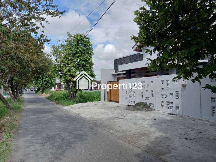 Di jual rumah baru di jalan Plered sumber solo - 5