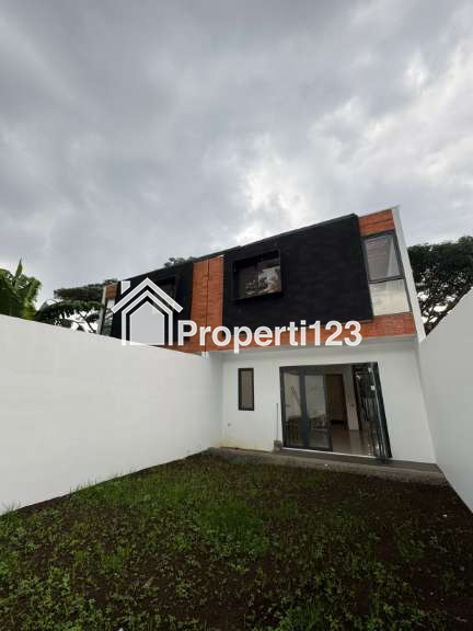 Rumah Baru di Arcamanik Bandung Dekat Sekolah - 2