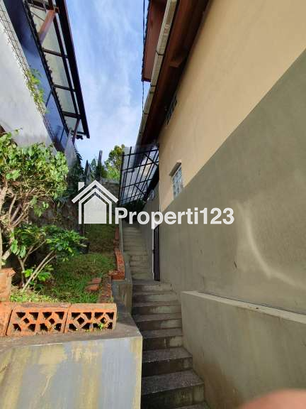 Rumah 3 Lantai Full Furnished dengan Pemandangan indah Dago pakar dan Tempat wisata - 8