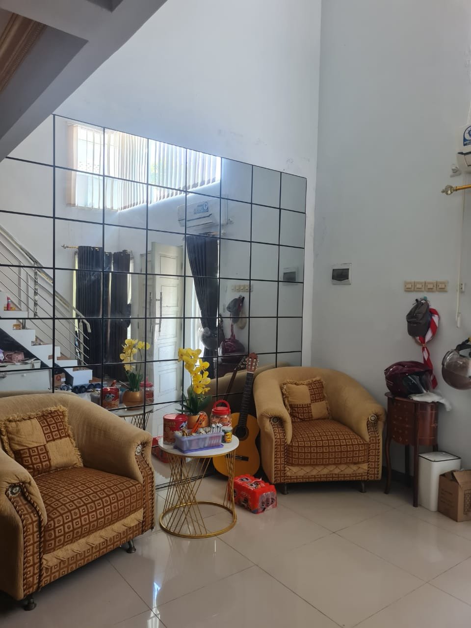 Rumah Semi Furnished di Perumahahan Pondok Maritim Indah Wiyung Surabaya Barat - 13