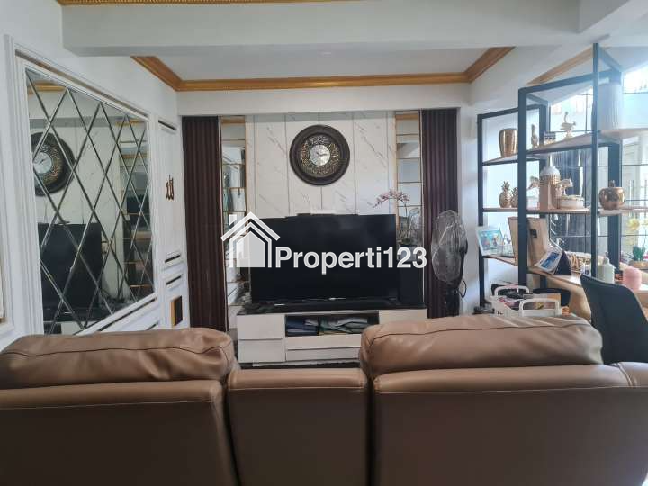 Rumah Semi Furnished di Perumahahan Pondok Maritim Indah Wiyung Surabaya Barat - 3