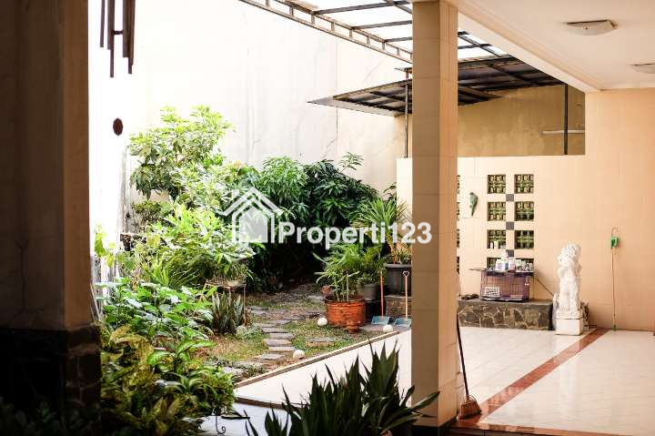 Dijual rumah di Royal Gading Mansion Kelapa Gading - 4