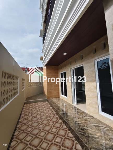 Di jual rumah baru dekat kampus ums karangasem solo - 8