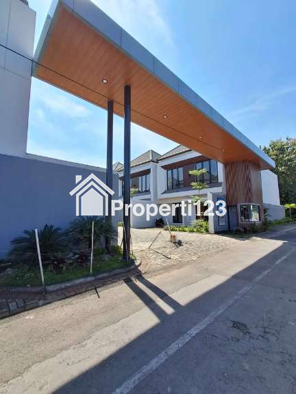 Rumah Siap Huni Cluster Utara Terminal Condongcatur Sleman Jogja - 2