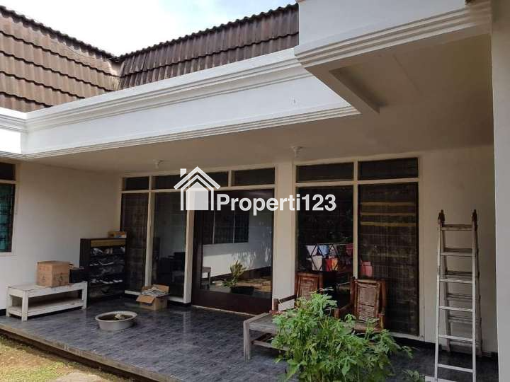 ‼️TURUN HARGA‼️ Rumah Siap Huni Lokasi Jalan Raya Kutisari Indah Surabaya - 2