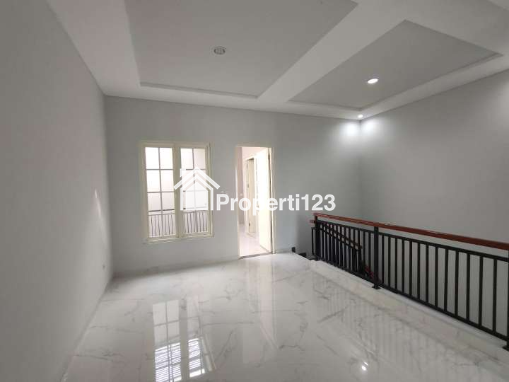 ‼️PROMO LAST STOCK‼️ Rumah Baru Gress Siap Huni Lokasi Pantai Mentari Kenjeran Surabaya - 6