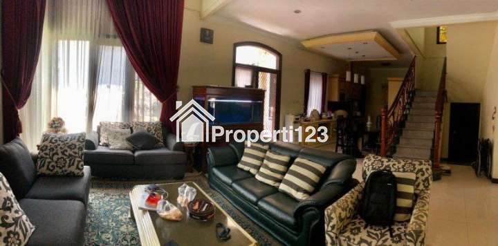 ‼️Turun Harga‼️ Rumah Siap Huni Lokasi Villa Westwood Pakuwon City Surabaya - 2