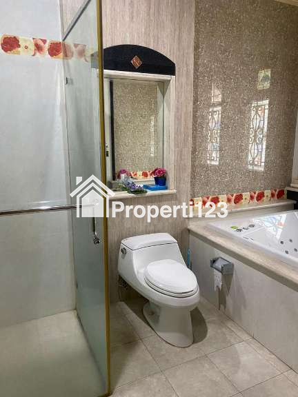 ‼️Turun Harga‼️ Rumah Siap Huni Lokasi Villa Westwood Pakuwon City Surabaya - 11