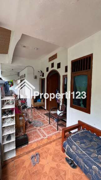 Rumah dijual di Villa Pertiwi Depok - 2