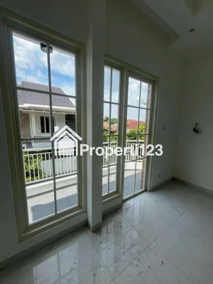 Rumah Baru Gress Minimalis Modern Lokasi Rungkut Harapan Surabaya Timur - 9