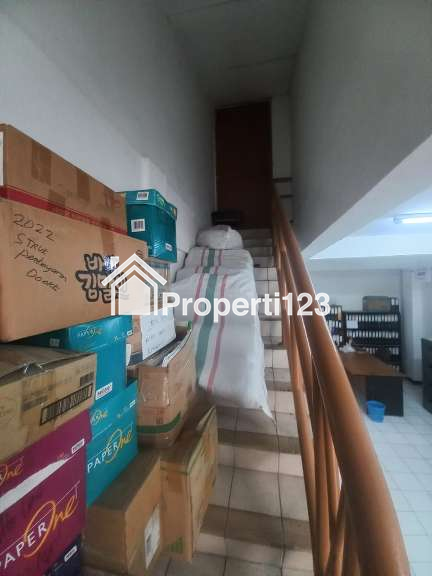 Dijual Ruko Komersil 3 Lantai di Kokan Permata Kelapa Gading - 12