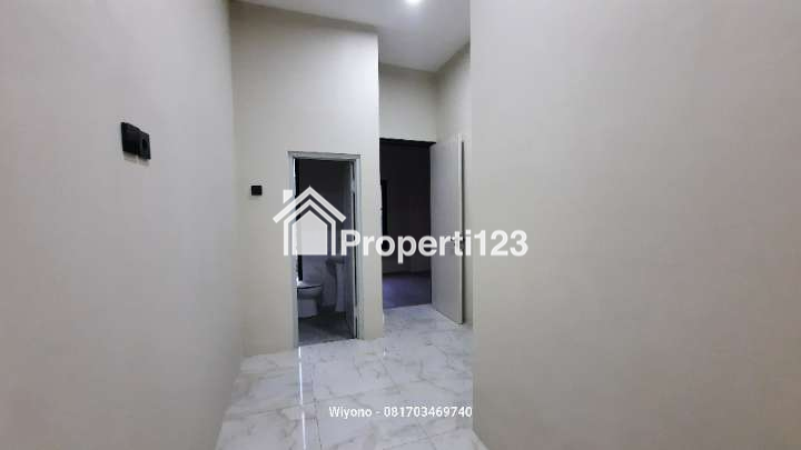 Rumah Tengah Kota Surabaya Dekat MERR Kalijudan Ploso Timur Kapas Krampung Karang Asem Karang Empat - 5