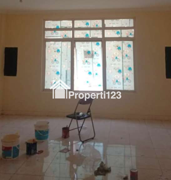 Ruko Strategis Jalan Raya Symphoni Kota Harapan Indah Bekasi - 4