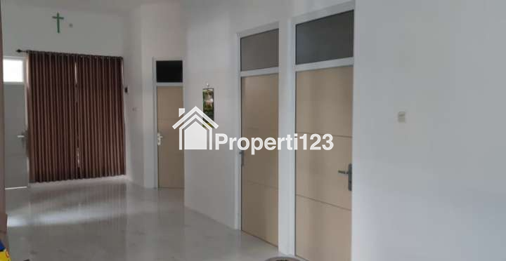 Jual cepat rumah tepi jalan raya bebas banjir kota Semarang - 2