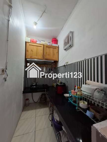 Rumah semi furnished dalam cluster di Jatimurni Pondok Melati Bekasi - 4