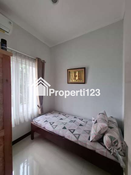 Rumah semi furnished dalam cluster di Jatimurni Pondok Melati Bekasi - 8