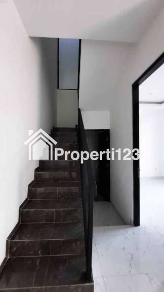 Dijual Rumah Baru di Perumahan Wisma Mukti Klampis Semolo Barat Surabaya - 6