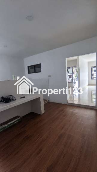 Rumah Murah Baru Renovasi Di Perumahan Griya Kebraon Karangpilang Surabaya - 5