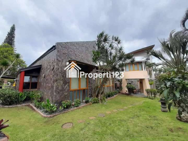 Dijual Villa Furnished di Klub Bunga Resort Kota Wisata Batu - 1