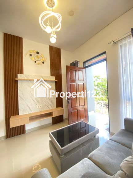 dijual rumah di komplek  cileunyi view kota bandung dekat kampus unpad itb jatinangor - 3