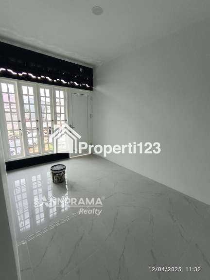 Rumah minimalis murah 2 lantai di Kramat Jati Jak Tim - 4